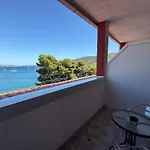 Max Gastro House 4* Marina