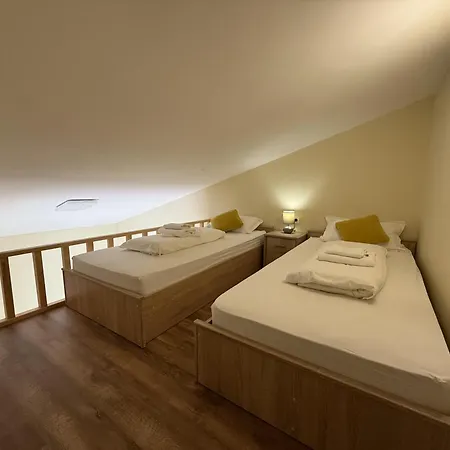 Max Gastro House Hotel